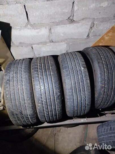 Goodyear Eagle Sport 215/55 R17