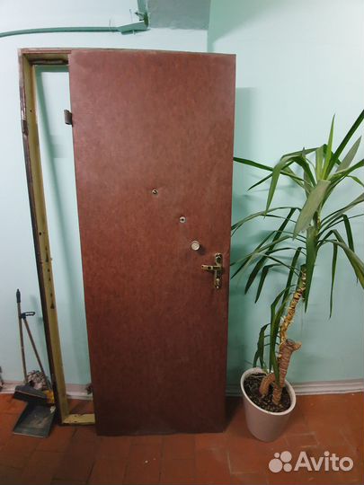 Входная дверь металлическая