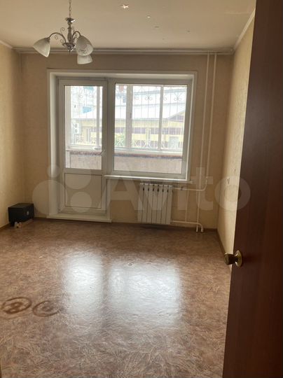 3-к. квартира, 68,1 м², 1/10 эт.