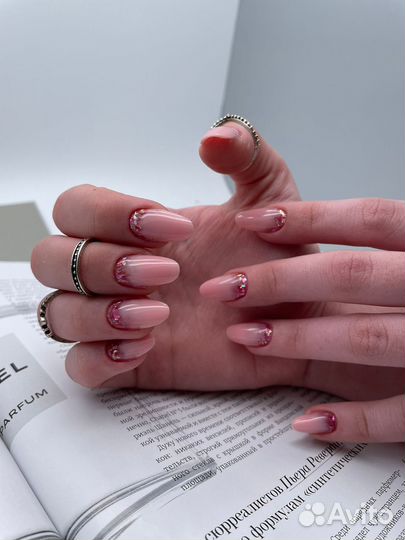 Маникюр с покрытием гель-лак