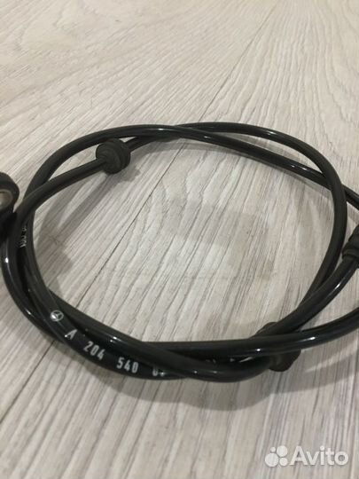 Датчик ABS задний левый Mercedes Benz C200 W204