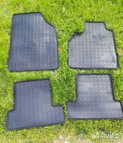 Автомобильные коврики Renault
