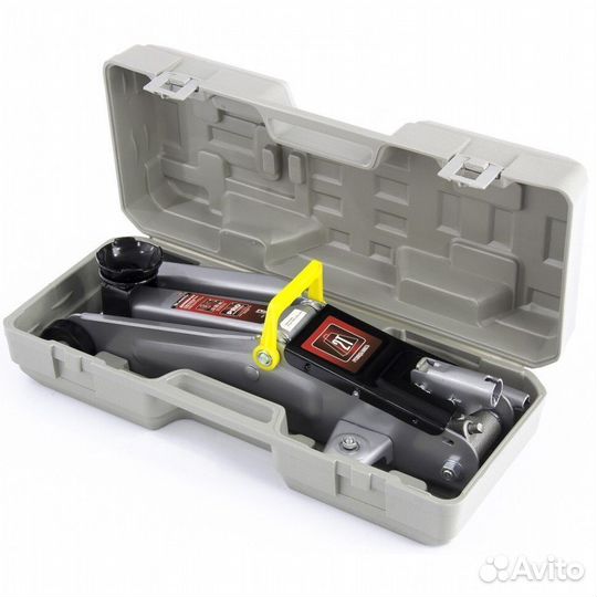 Домкрат Matrix подкатный, 2 т, 135-385 мм, в кейсе