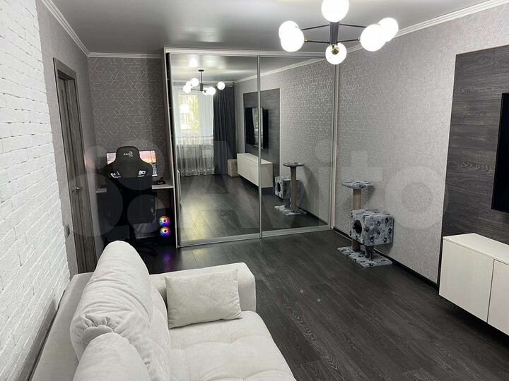 2-к. квартира, 44 м², 2/9 эт.