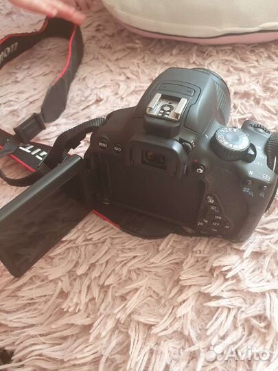 Зеркальный фотоаппарат canon 650d