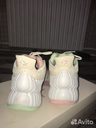 Крассовки баскетбольные 