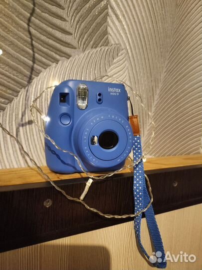 Фотоаппарат мгновенной печати Instax mini 9