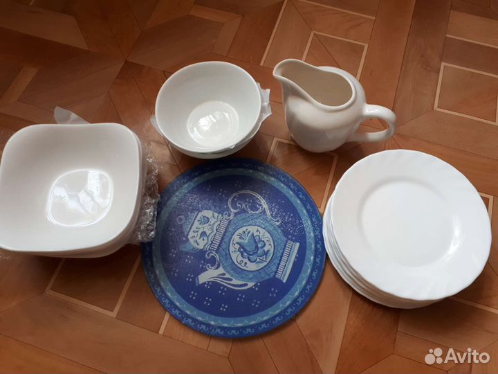 Тарелки белые люминак Молочник Все для чая