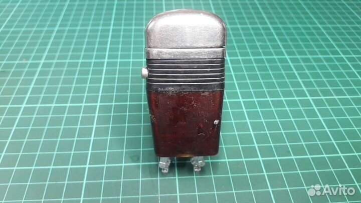 Зажигалка бензиновая