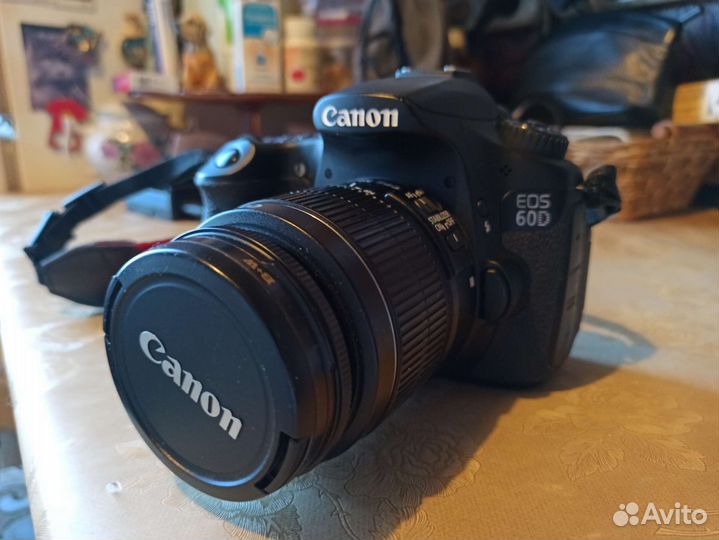 Зеркальный фотоаппарат canon 60d