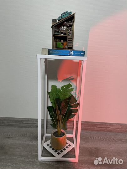 Тумба под цветы