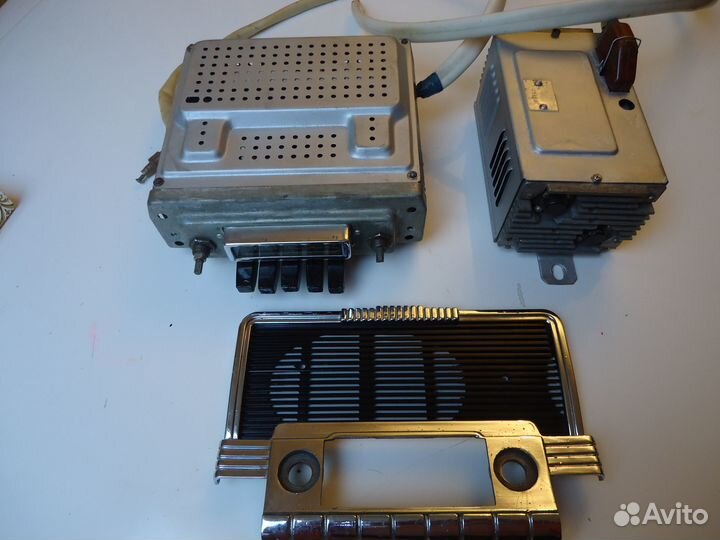 Раритетный радиоприемник Газ 21 Волга рабочий 1968