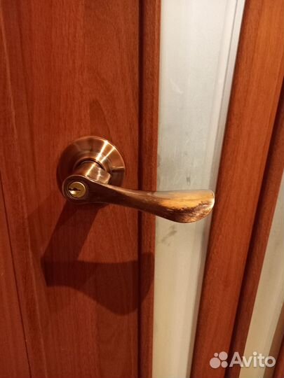 Межкомнатные двери бу с коробкой и добором