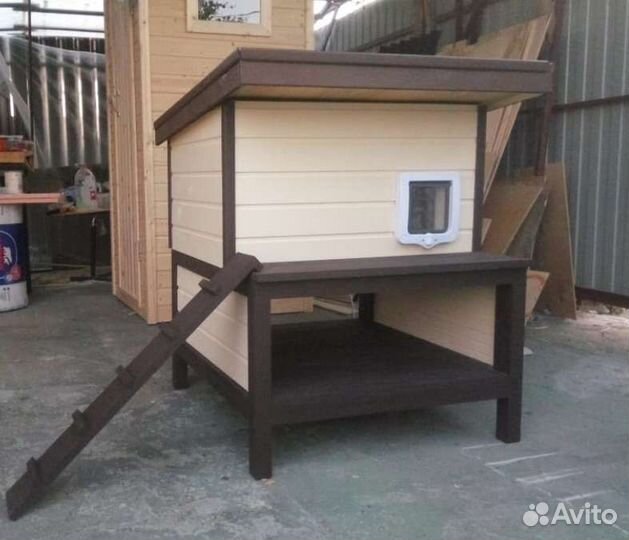 Уличный домик для кошек