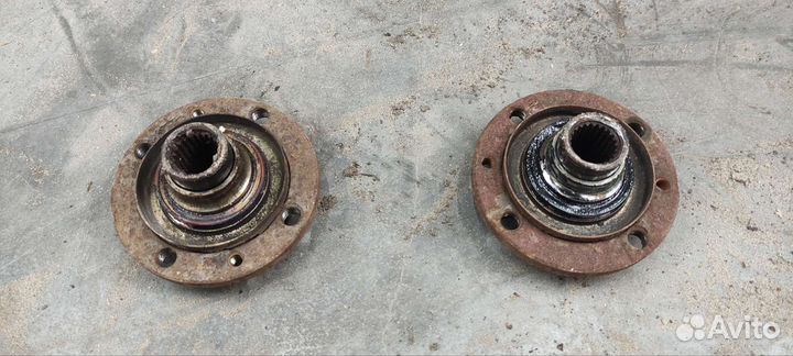 Кулак поворотный со ступицей на ваз 2108-2115