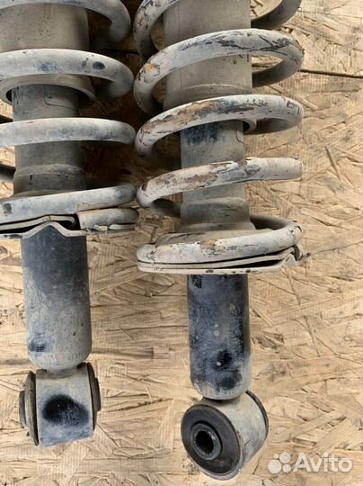 Mitsubishi lancer 9 стойки задние