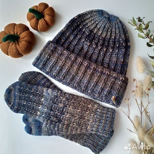 Шапка и варежки унисекс из итальянской пряжи
