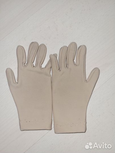 Перчатки для фигурного катания