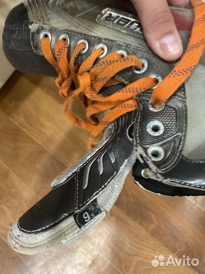 Хоккейные коньки bauer X7,0