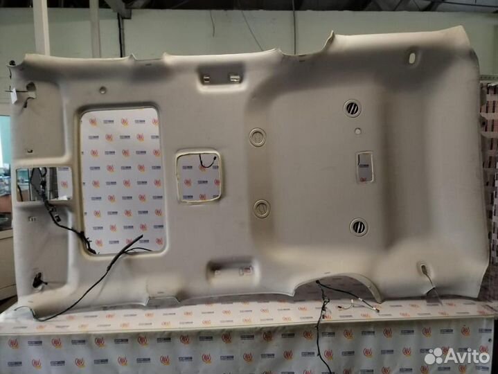 Обшивка потолка Cadillac Escalade