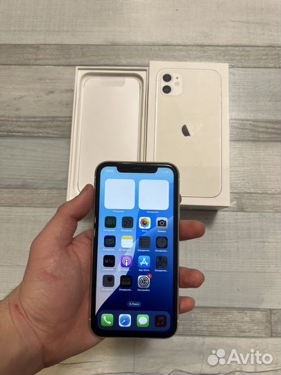 iPhone 11, 64 ГБ