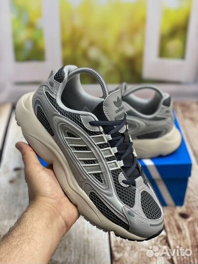 Кроссовки Adidas ozmillen