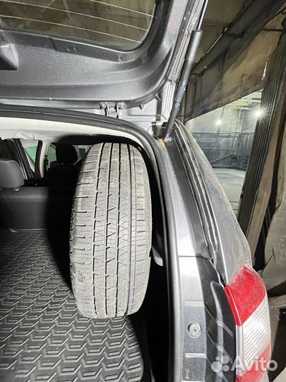 Крепление запасного колеса Nissan Terrano послегбо