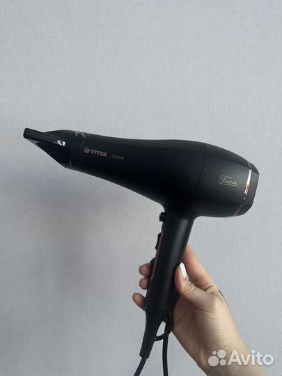 Фен vitek VT-8220 Fame б/у