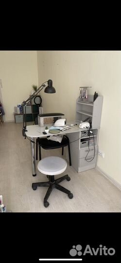 Стол для маникюра складной