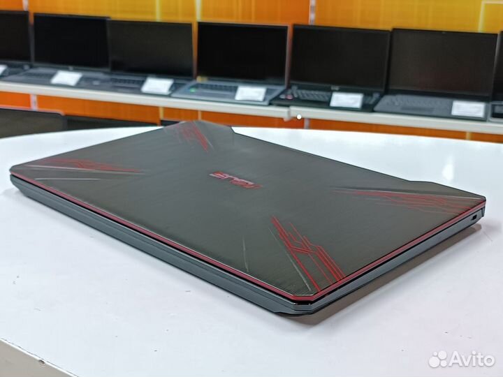 Игровой Asus 15.6''IPS Core i5 8Th 16Gb GTX1060