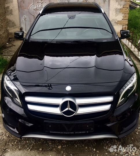 Решетка радиатора Мерседес Гла