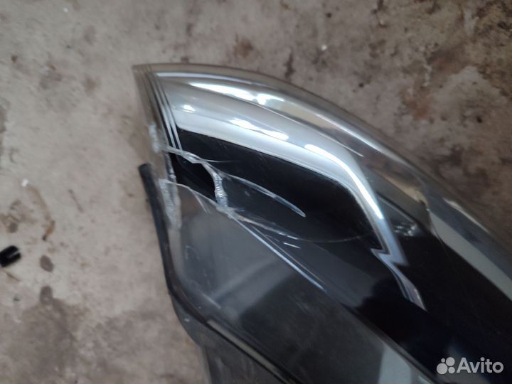 Фара правая volkswagen polo