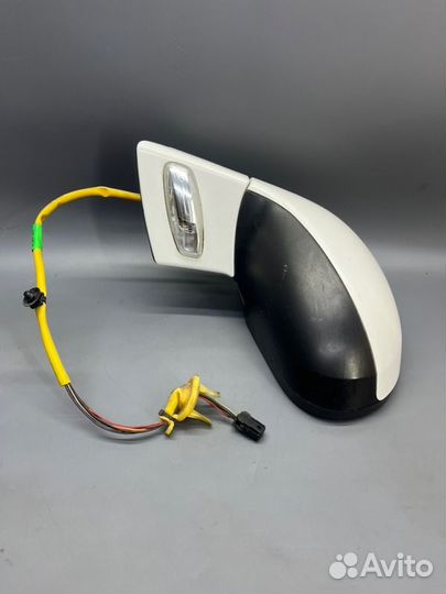 Зеркало левое Peugeot 308 2010