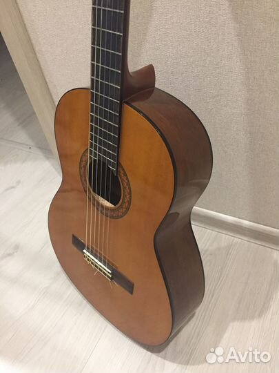 Гитара Yamaha c40 с чехлом