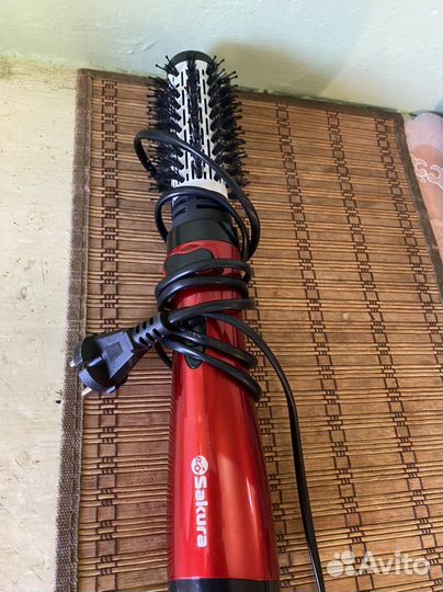 Щетка-фен с вращением