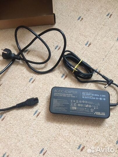 Блок питания для ноутбука asus 19,5v 9,23A 5,5x2,5