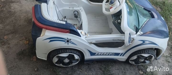 Электрическая машинка для детей