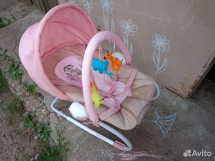 Шезлонг детский с вибрацией