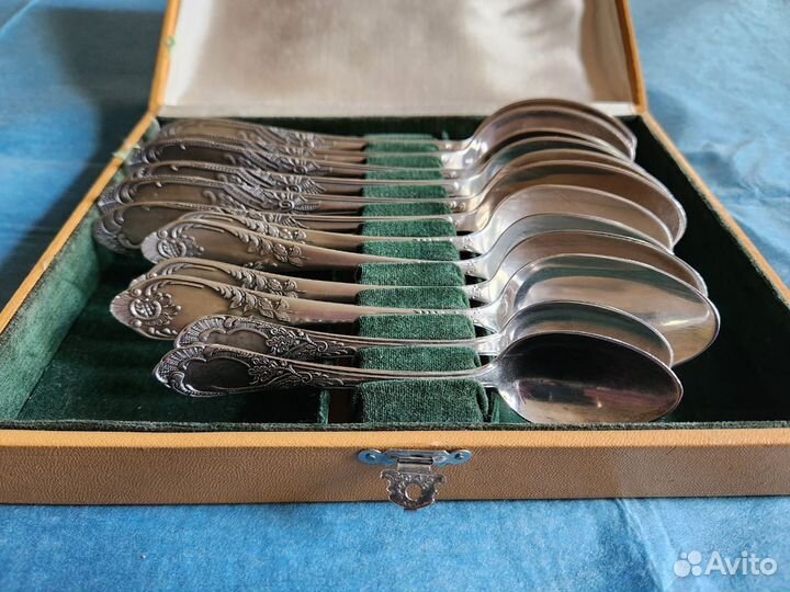 Столовый набор ложек из мельхиора 12 шт. (РСФСР)