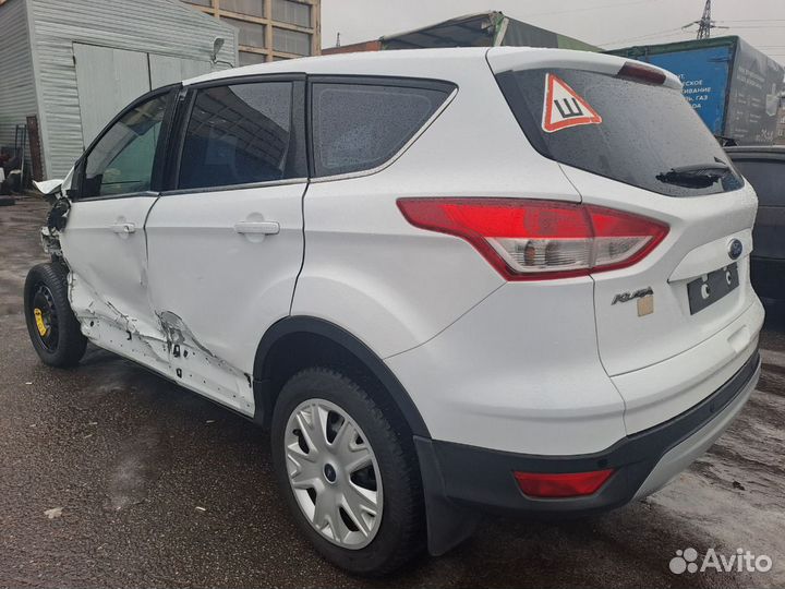 Ford Kuga 1.6 МТ, 2014, битый, 94 000 км