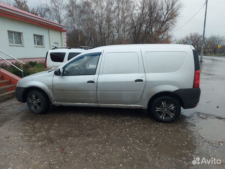 Грузо, пассажирские перевозки на ларгусе