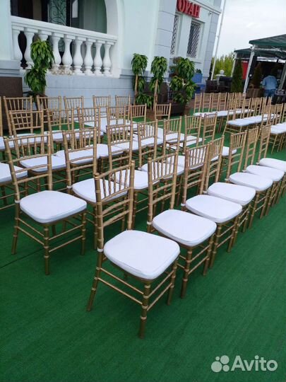 Аренда стульев и столов