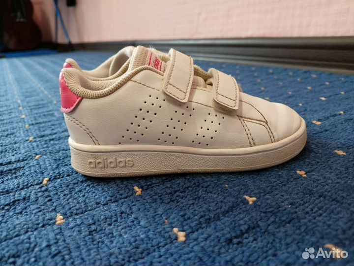 Кроссовки adidas