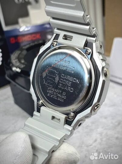 Часы G-Shock 2100 серебристый металлик