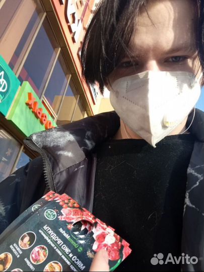 Промоутеры, раздача листовок / флаеров