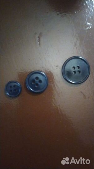 Пуговицы