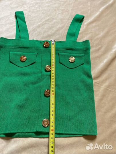 Топ изумрудный с золотыми пуговицами