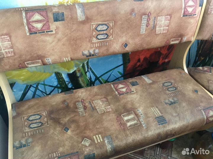 Угловой диван на кухню бу