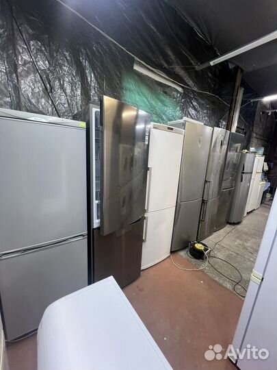 Холодильник бу Whirlpool no frost