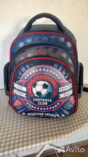 Школьный рюкзак